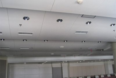 質量和價格會影響鋁單板廠家的發展